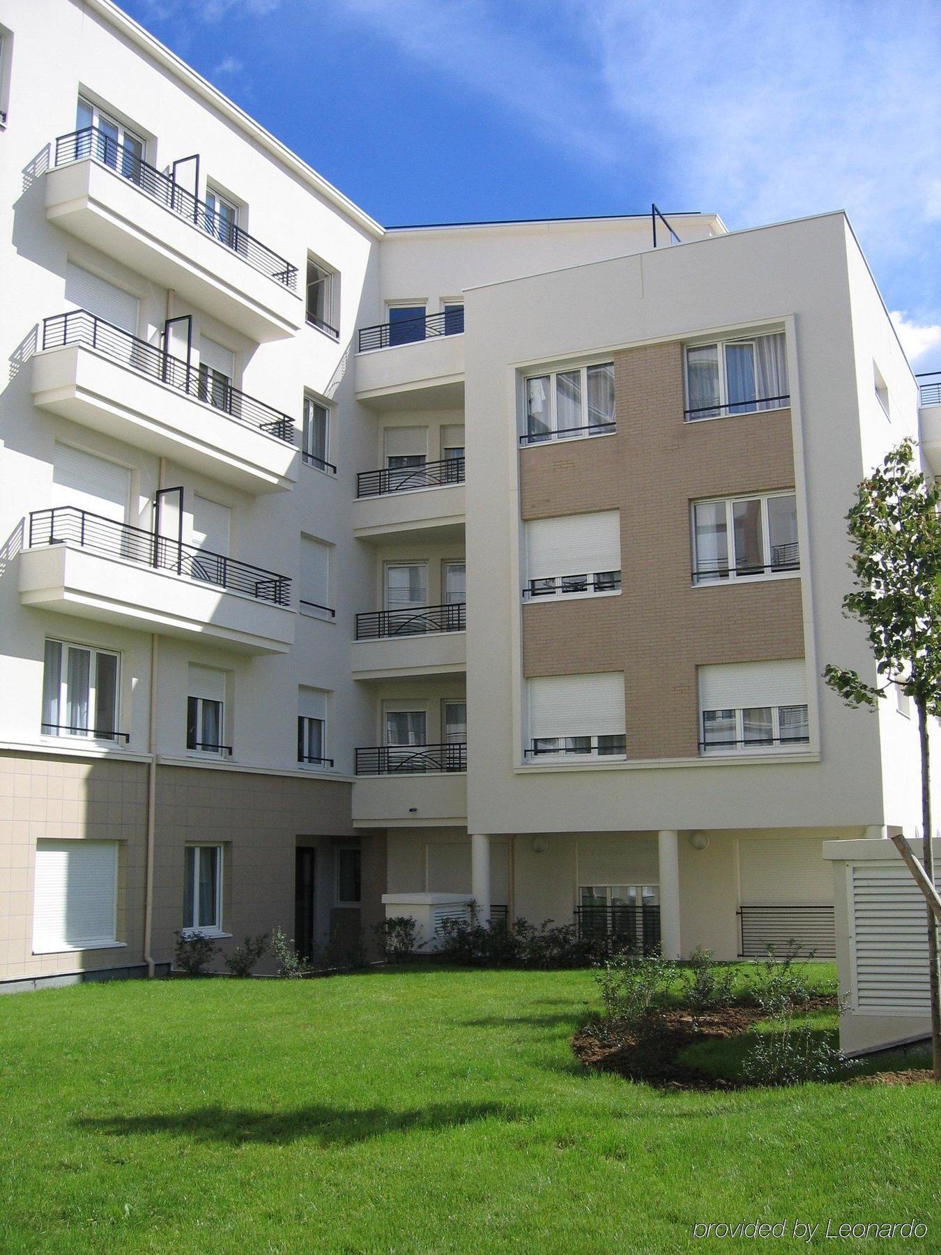 Aparthotel Sejours & Affaires Paris-Nanterre Exteriér fotografie