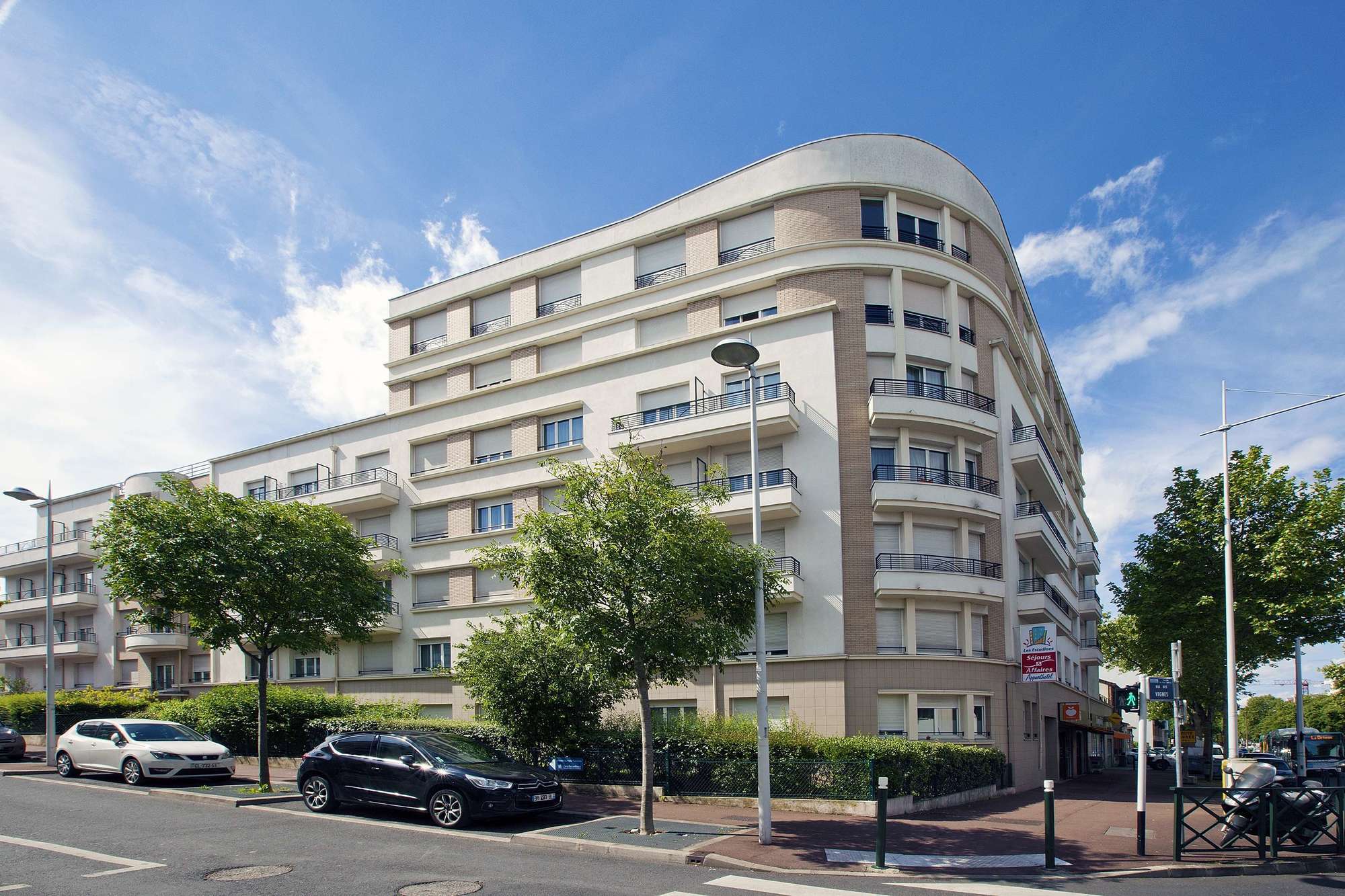 Aparthotel Sejours & Affaires Paris-Nanterre Exteriér fotografie